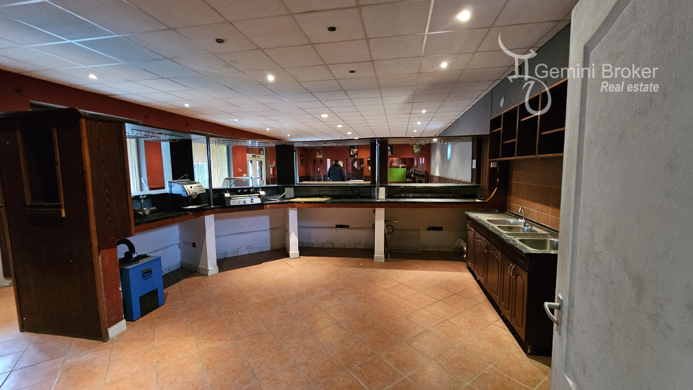 Pálháza - na predaj obchodné priestory