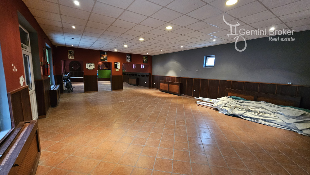 Pálháza - na predaj obchodné priestory