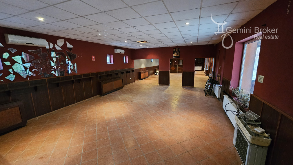 Pálháza - na predaj obchodné priestory