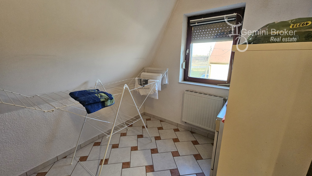 Sátoraljaújhely - Slovenské Nové Mesto - veľký rodinný dom s podnikaním