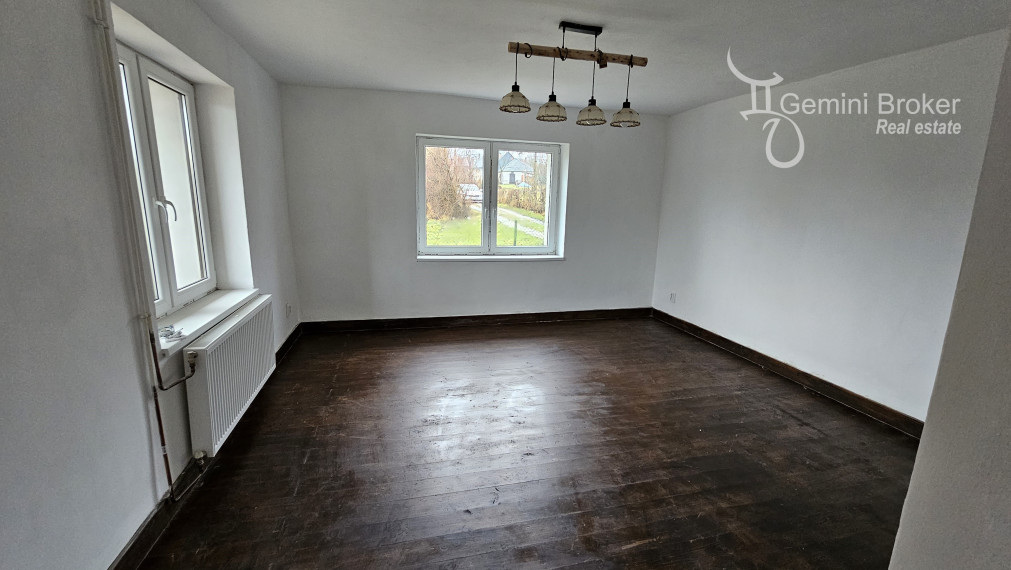 GEMINIBROKER Vám ponúka útulný dvojizbový dom v obci Nyíri v tichej uličke