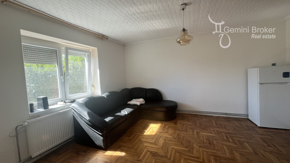 Vilmány - rodinný dom po  rekonštrukcii, veľký pozemok