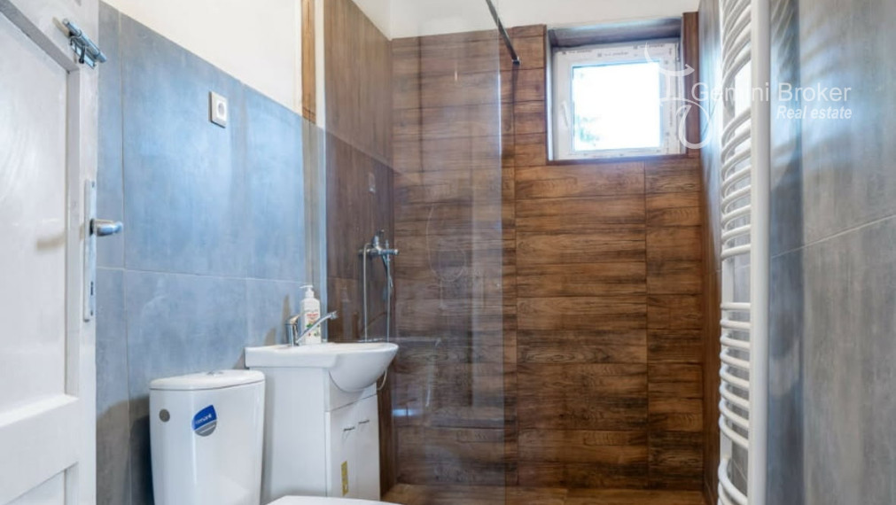 Vilmány - rodinný dom po  rekonštrukcii, veľký pozemok