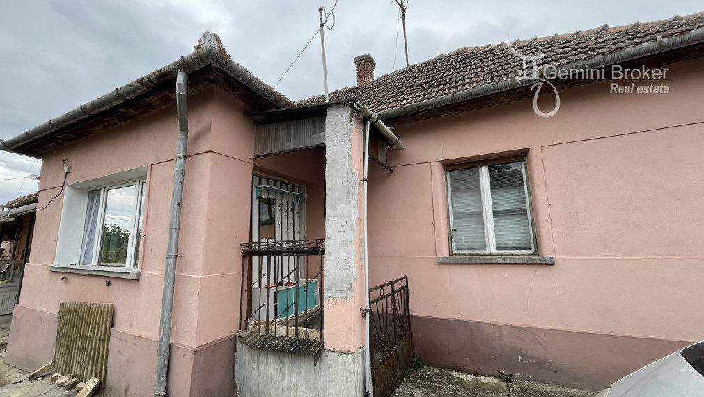 Szalonna - 3i RD pri jazere Rakaca v dobrom stave len 1h od Košíc