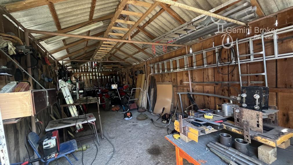 Szögliget - 7 izbový dvojgeneračný poschodový rodinný dom