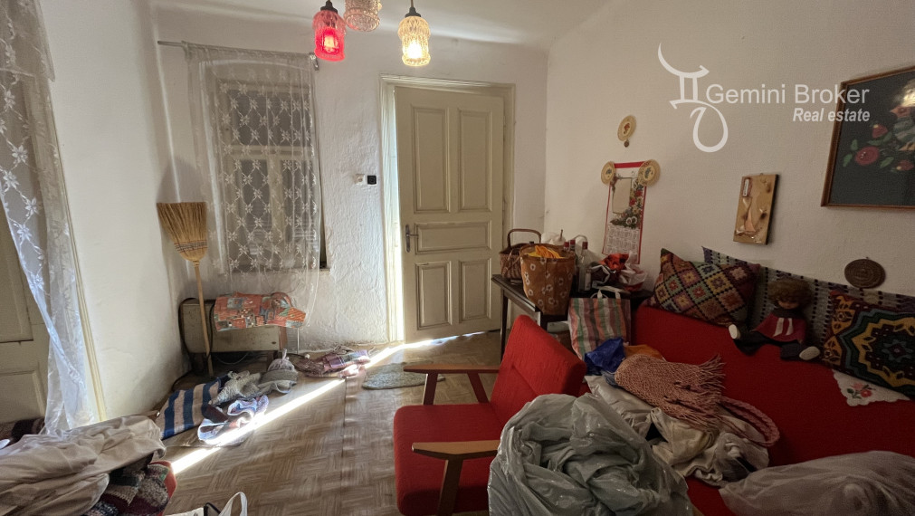 Szőlősardó - 3 izbový rodinný dom s 30á pozemkom