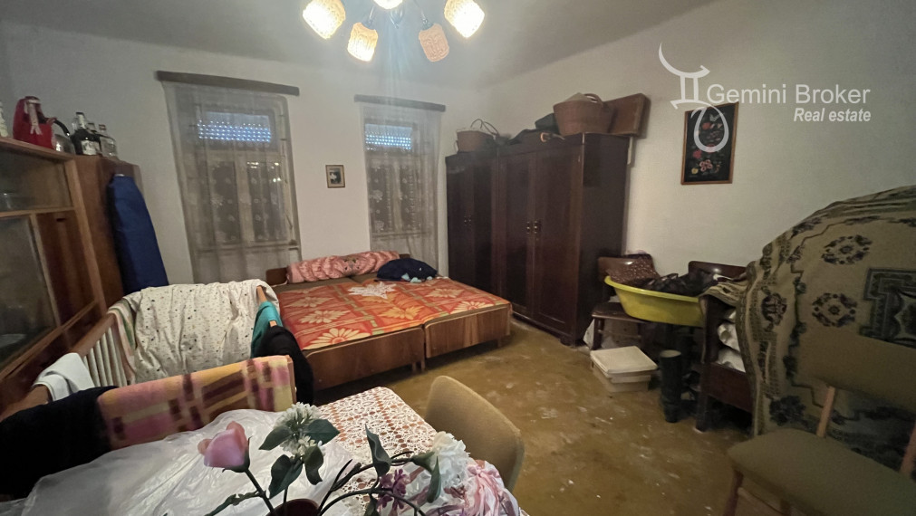 Szőlősardó - 3 izbový rodinný dom s 30á pozemkom