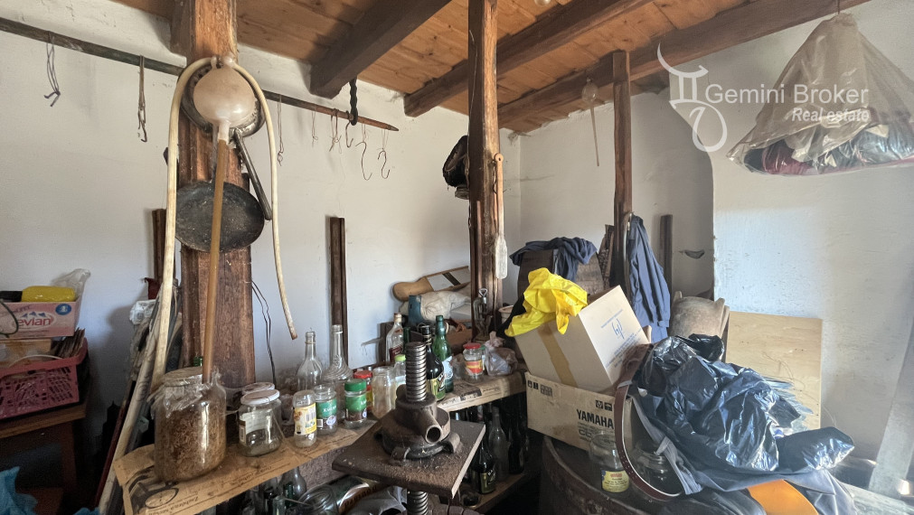 Szőlősardó - 3 izbový rodinný dom s 30á pozemkom