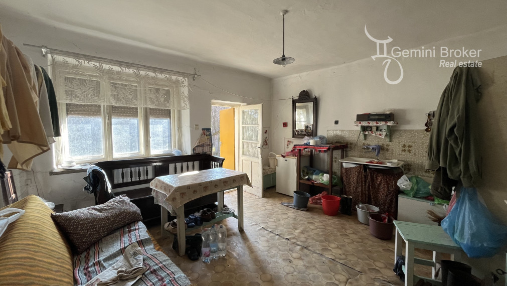 Szőlősardó - 3 izbový rodinný dom s 30á pozemkom