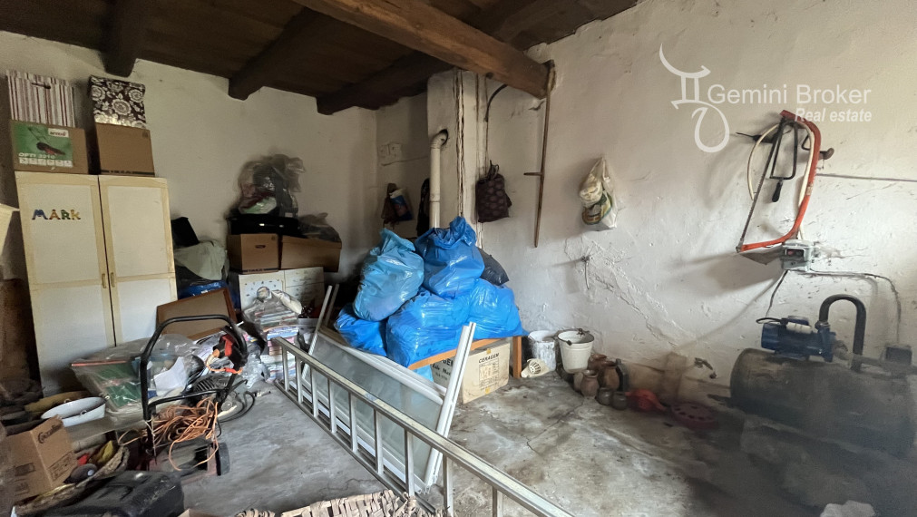 Szőlősardó - 3 izbový rodinný dom s 30á pozemkom