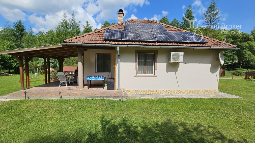 Nagyhuta - výnimočná nehnuteľnosť - panzión - na samote u lesa