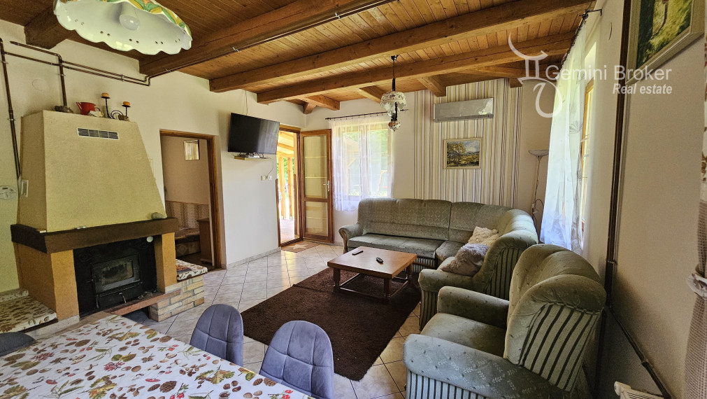 Nagyhuta - výnimočná nehnuteľnosť - panzión - na samote u lesa