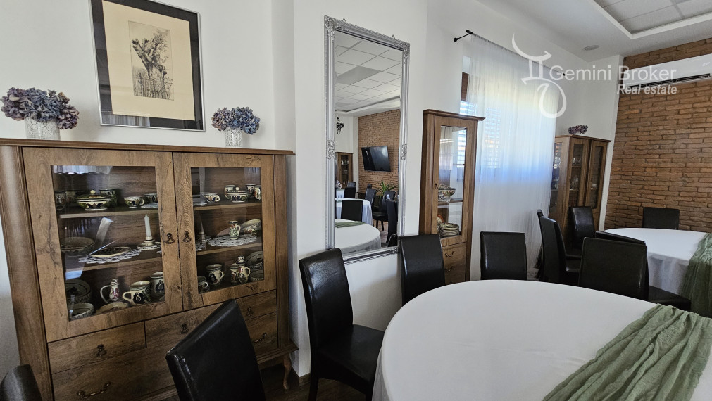 Vilmány - polyfunkčná budova vhodná na bývanie aj podnikanie