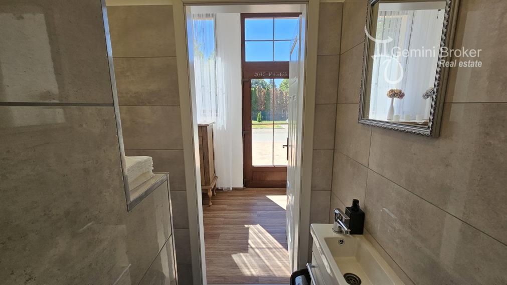 Vilmány - polyfunkčná budova vhodná na bývanie aj podnikanie