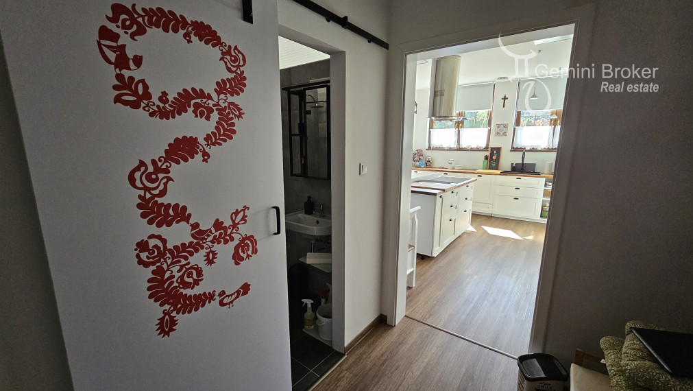 Vilmány - polyfunkčná budova vhodná na bývanie aj podnikanie