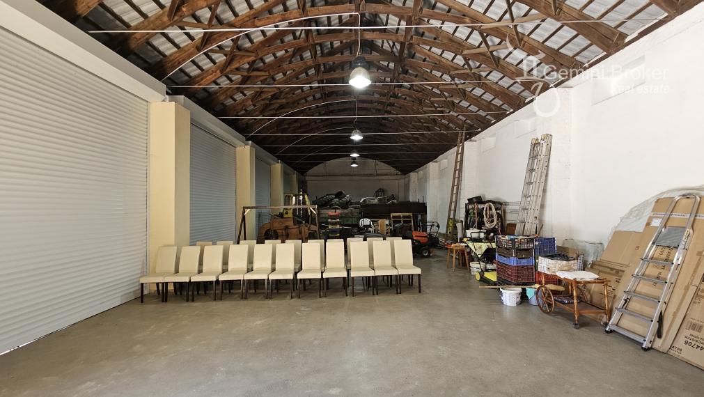 Vilmány - polyfunkčná budova vhodná na bývanie aj podnikanie