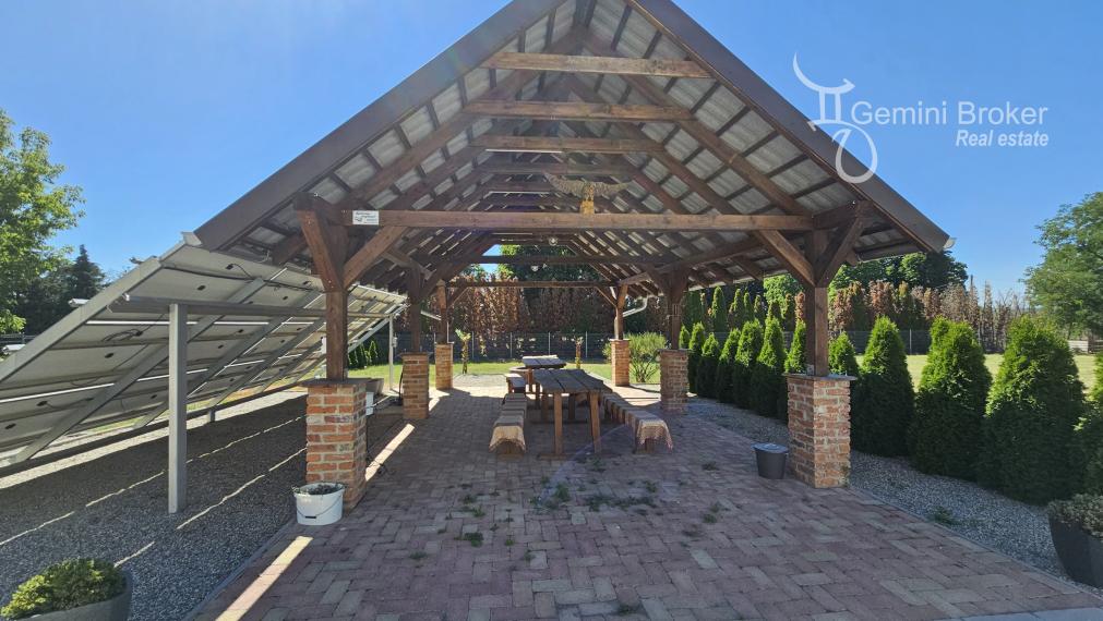 Vilmány - polyfunkčná budova vhodná na bývanie aj podnikanie