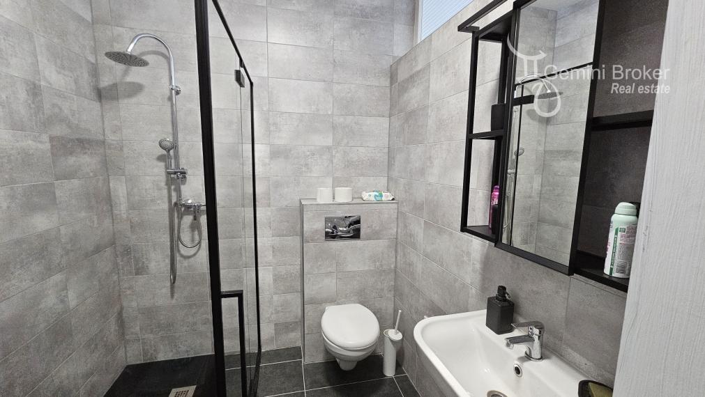 Vilmány - polyfunkčná budova vhodná na bývanie aj podnikanie