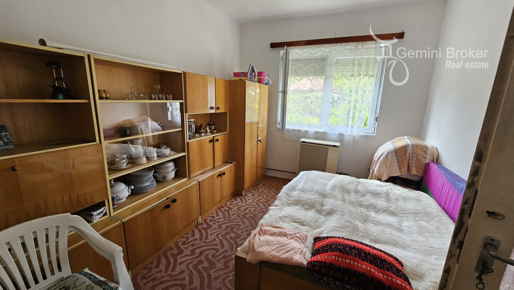 Telkibánya  - 3 izbový dom v zachovalom stave v tichej ulici