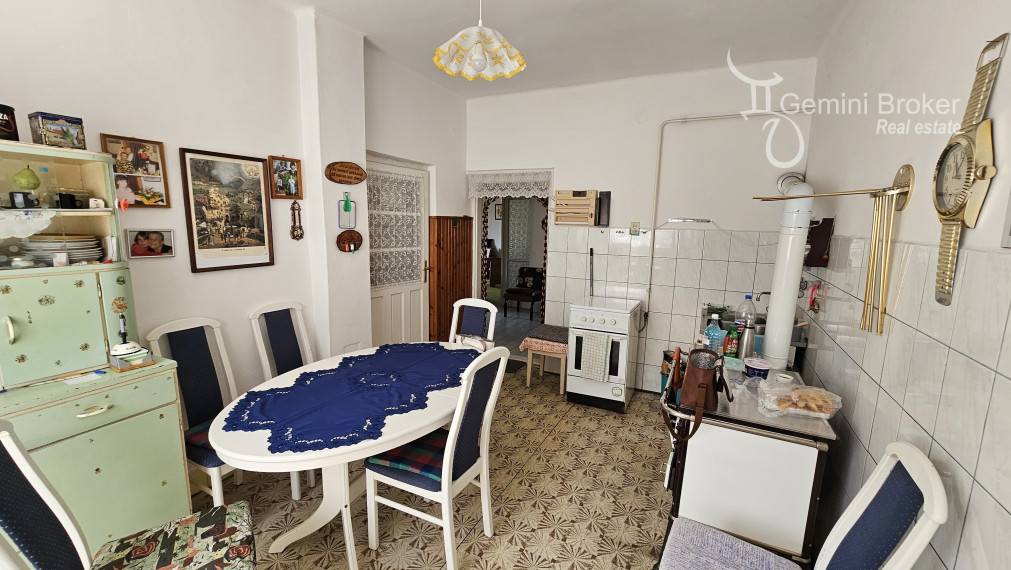 Telkibánya  - 3 izbový dom v zachovalom stave v tichej ulici