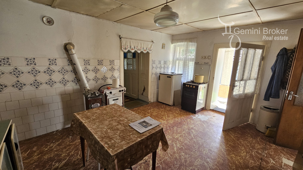 Vágáshuta - 2 izbový rodinný dom v pôvodnom zachovalom stave