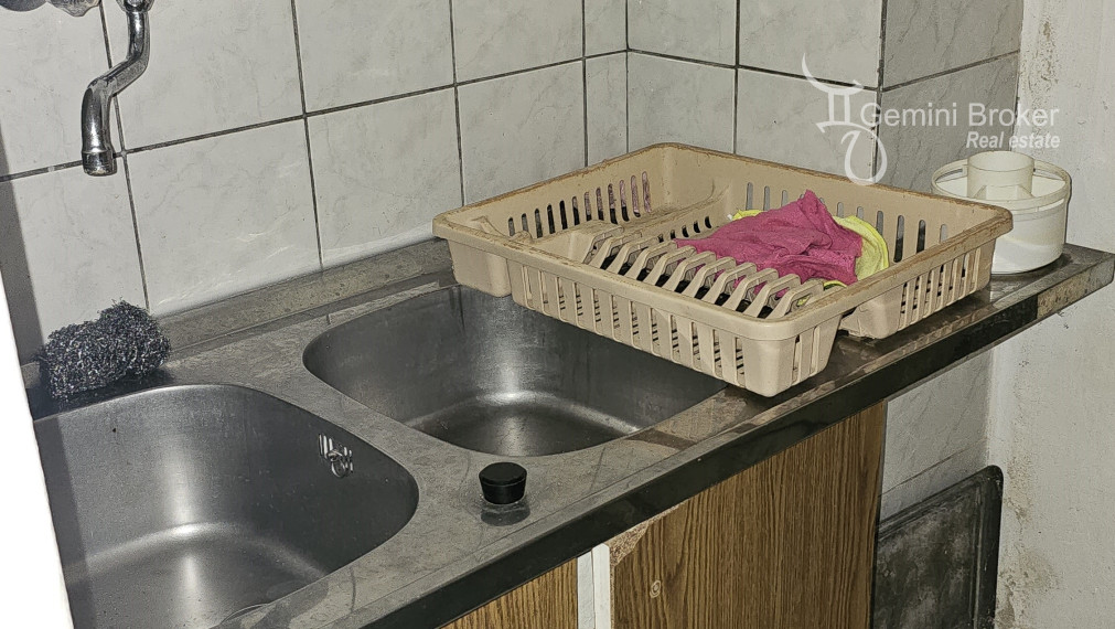 Vágáshuta - 2 izbový rodinný dom v pôvodnom zachovalom stave