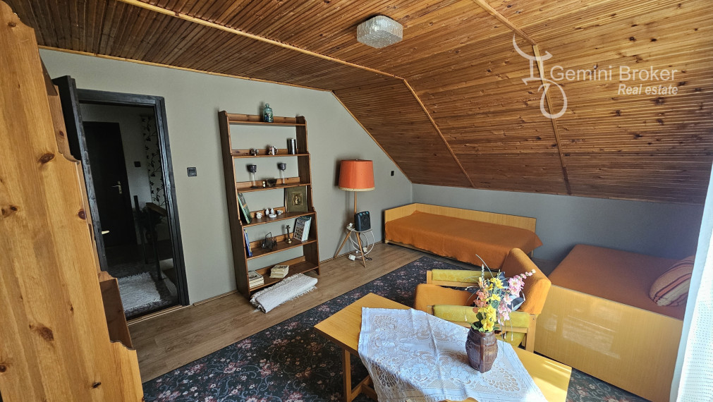 Vilmány - 5 izbový rodinný dom aj  na trvalé bývanie výborný stav