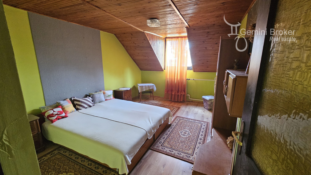 Vilmány - 5 izbový rodinný dom aj  na trvalé bývanie výborný stav