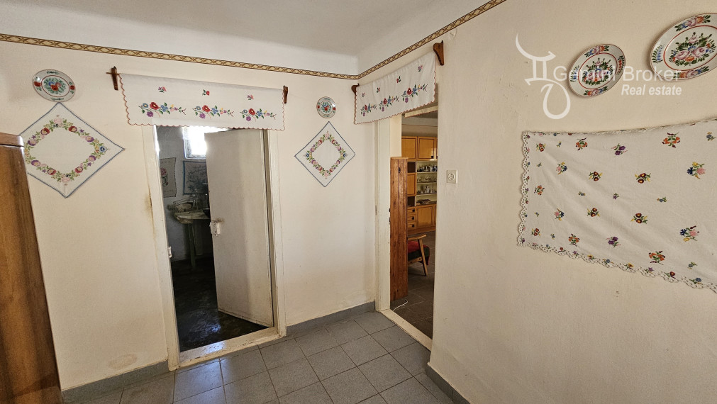 Bózsva - 3 nehnuteľnosti na veľkom pozemku