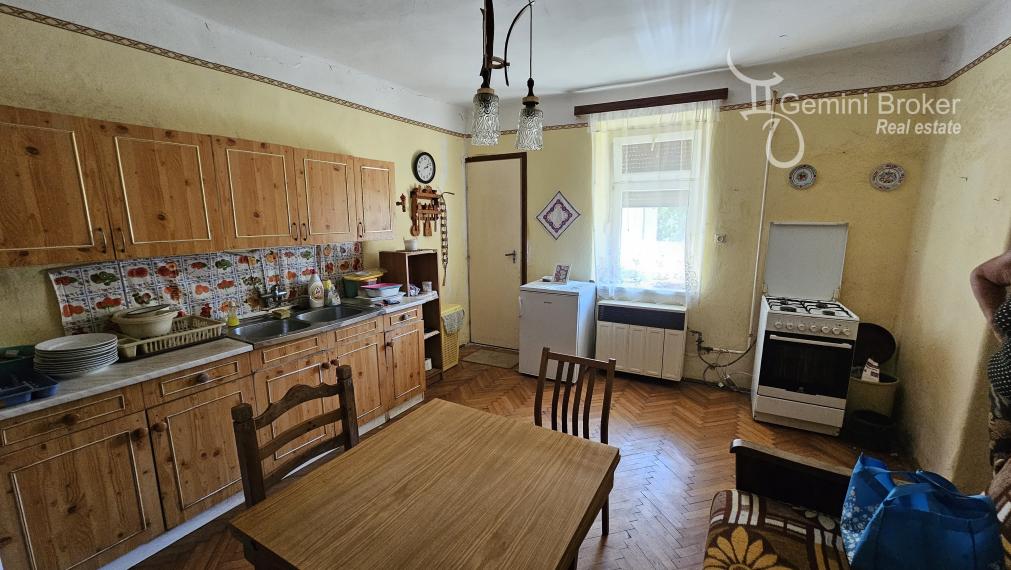 Bózsva - 3 nehnuteľnosti na veľkom pozemku