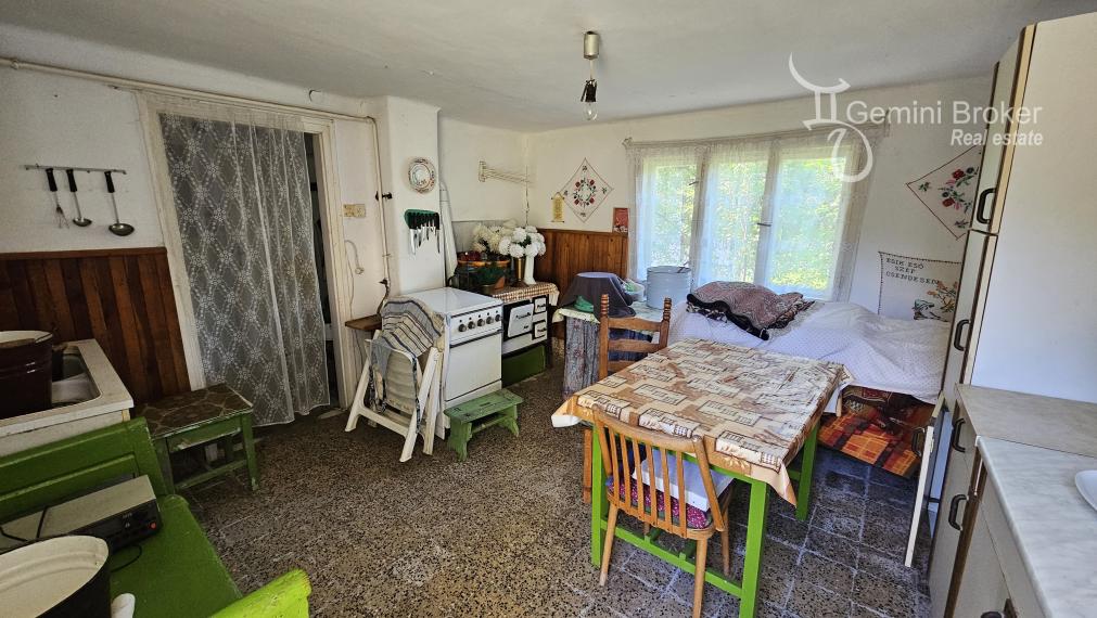 Bózsva - 3 nehnuteľnosti na veľkom pozemku