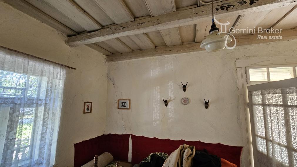 Bózsva - 3 nehnuteľnosti na veľkom pozemku