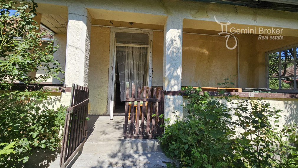 Bózsva - 3 nehnuteľnosti na veľkom pozemku