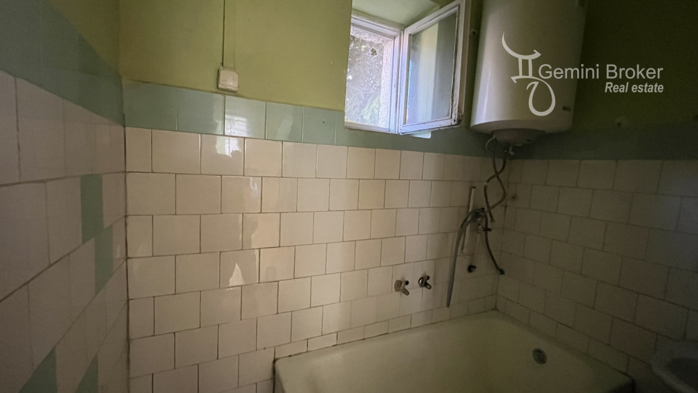 Hidvégardó - 2 izbový rodinný dom, plastové okná