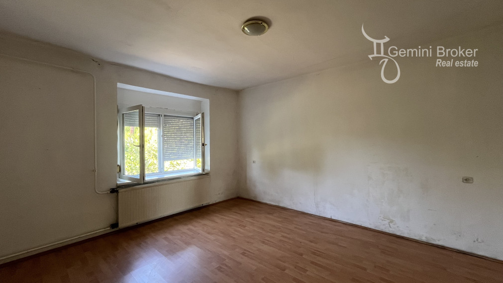 Hidvégardó - 2 izbový rodinný dom, plastové okná