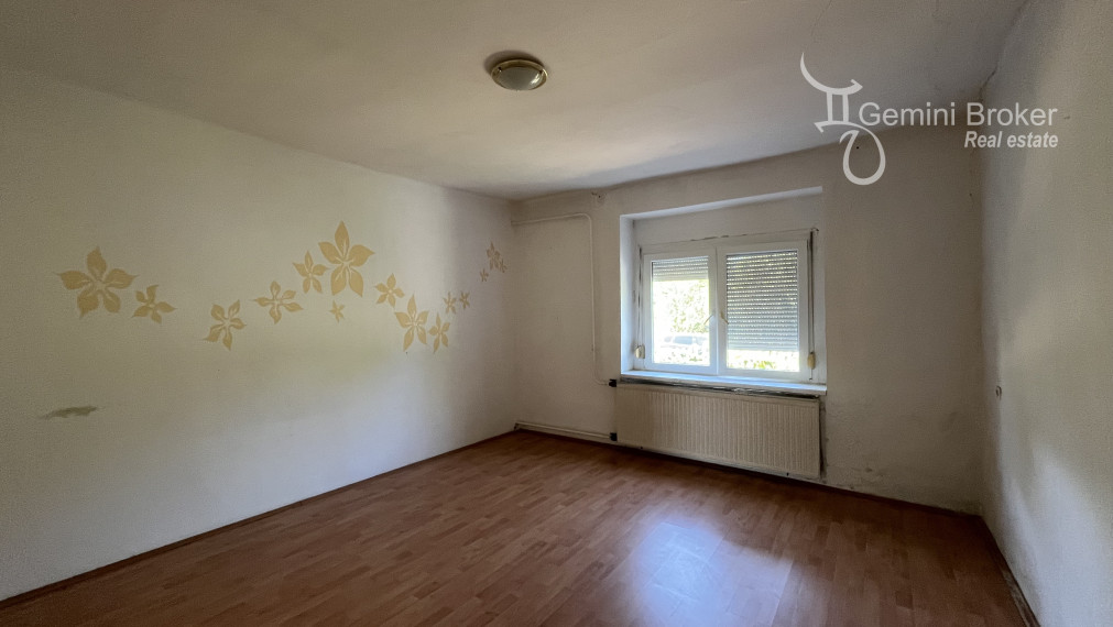 Hidvégardó - 2 izbový rodinný dom, plastové okná