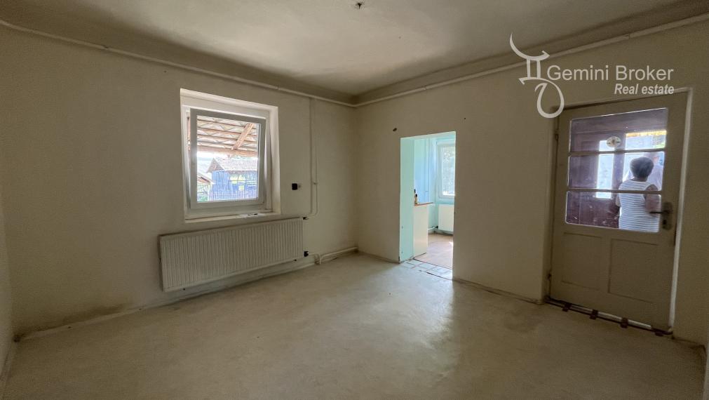 Hidvégardó - 2 izbový rodinný dom, plastové okná