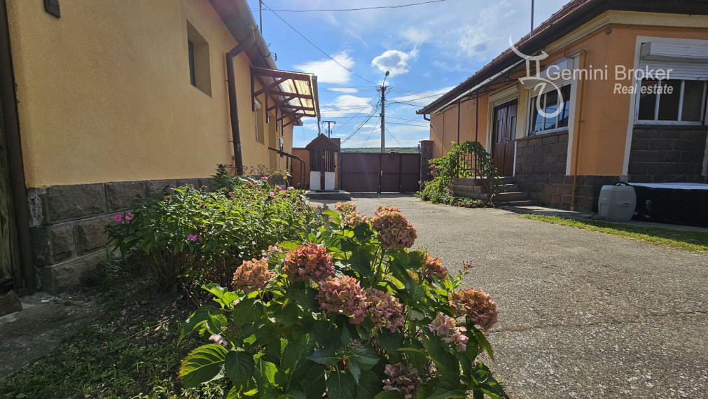 Bogács - investičná príležitosť, 2 domy na jednom pozemku