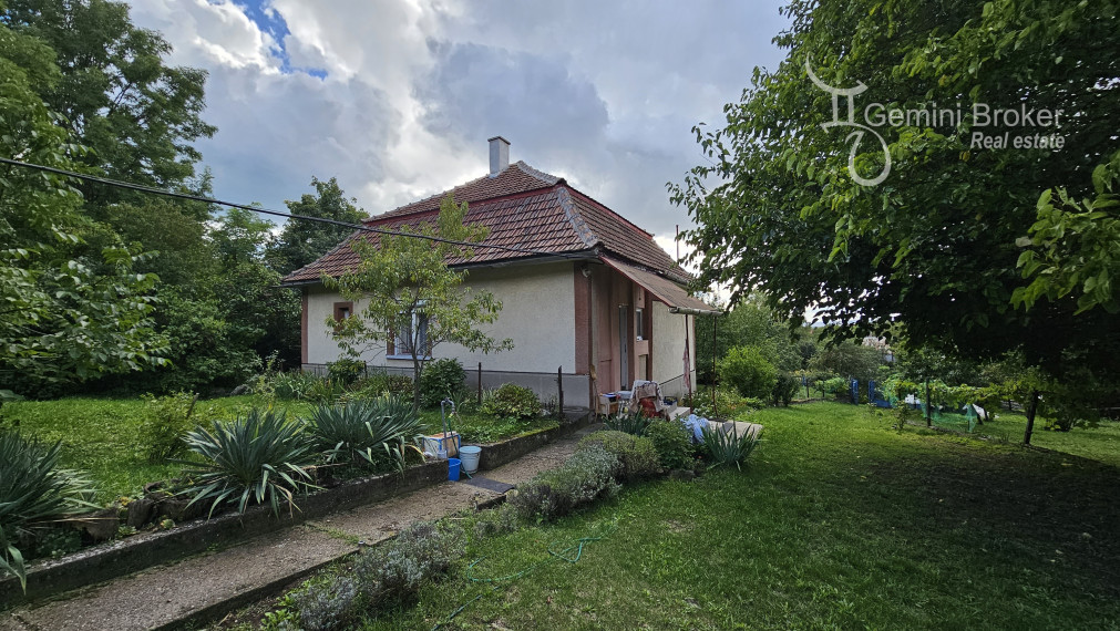 Fony - rodinný dom v krásnej prírode, bez susedov ideálne na chalupu