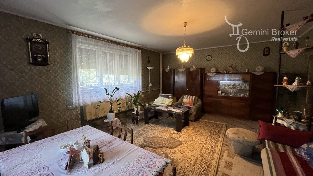 Šaca - 5 izbový rodinný dom s peknou záhradou