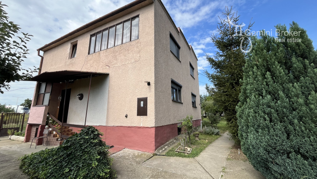 Šaca - 5 izbový rodinný dom s peknou záhradou