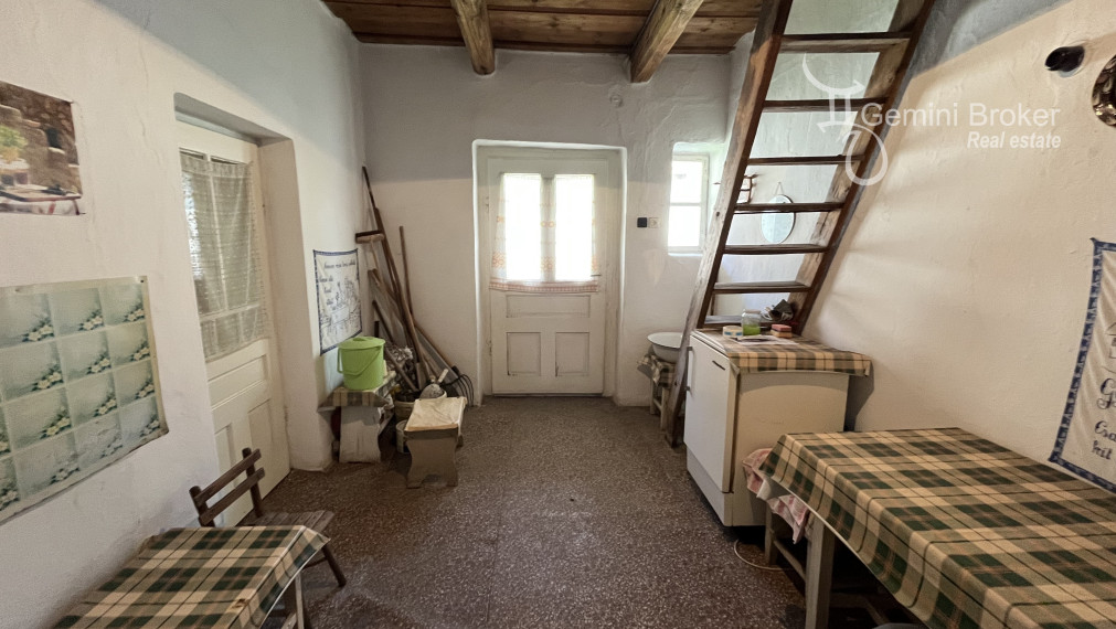 Szalonna - 2 izbový rodinný dom vhodný na chalupu