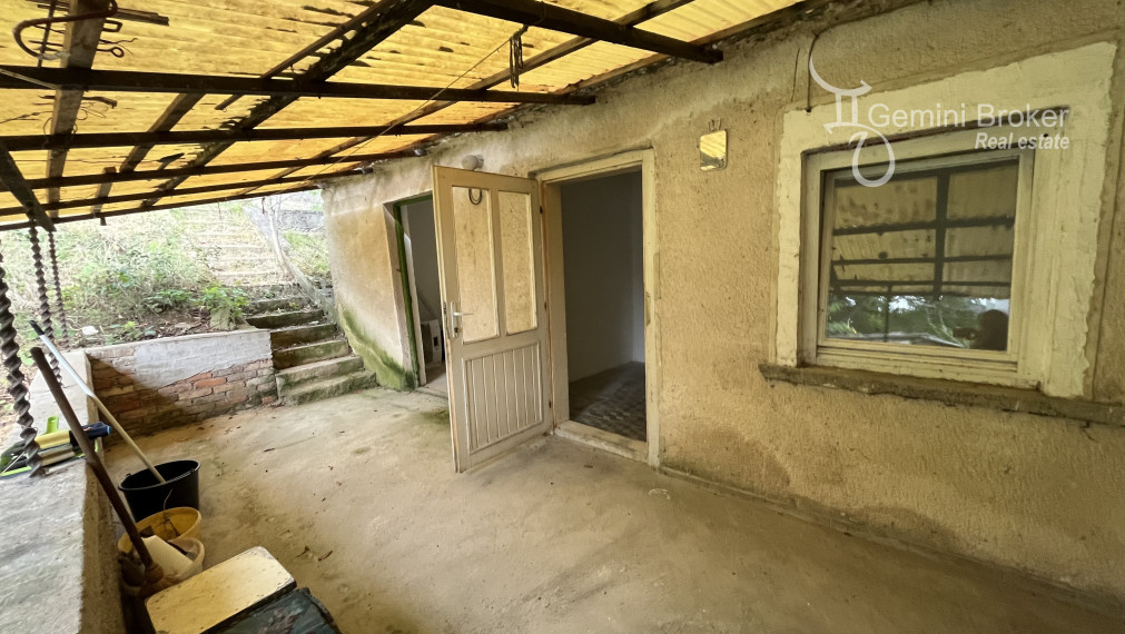 Szuhogy  - 3 izbový rodinný dom