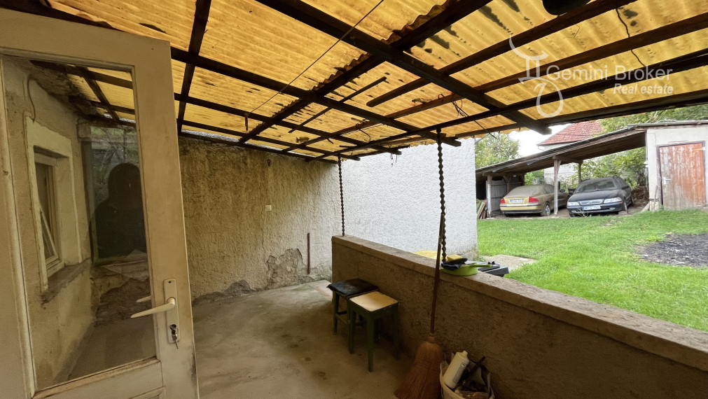 Szuhogy  - 3 izbový rodinný dom