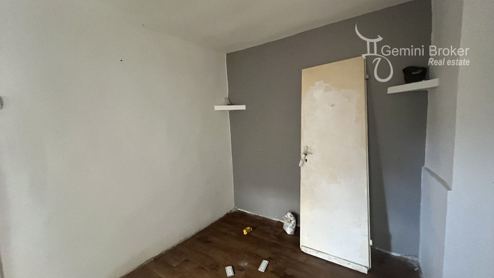 Ormosbánya - 1,5 izbový  dom, 1000m2 pozemok