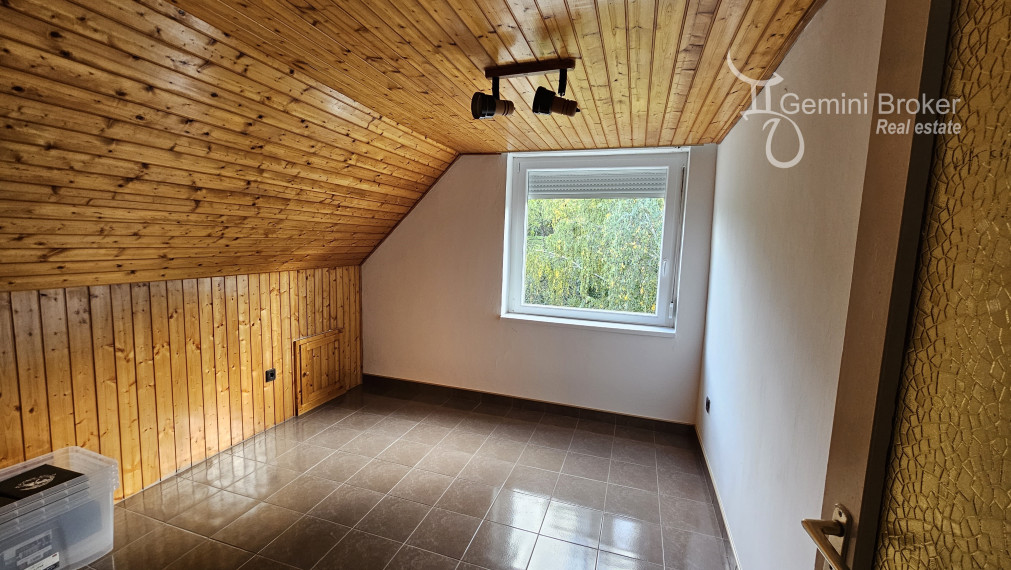 Abaújszántó - 5 izbový rodinný dom po čiastočnej rekonštrukcii