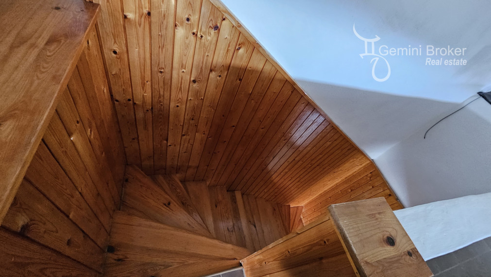 Abaújszántó - 5 izbový rodinný dom po čiastočnej rekonštrukcii