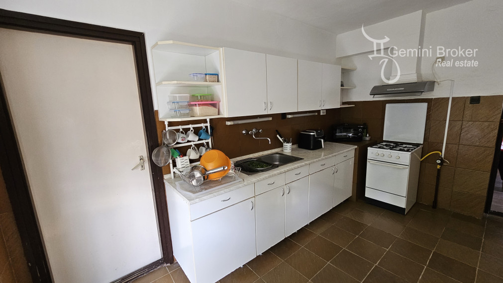 Abaújszántó - 5 izbový rodinný dom po čiastočnej rekonštrukcii