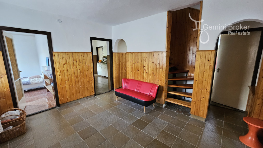 Abaújszántó - 5 izbový rodinný dom po čiastočnej rekonštrukcii