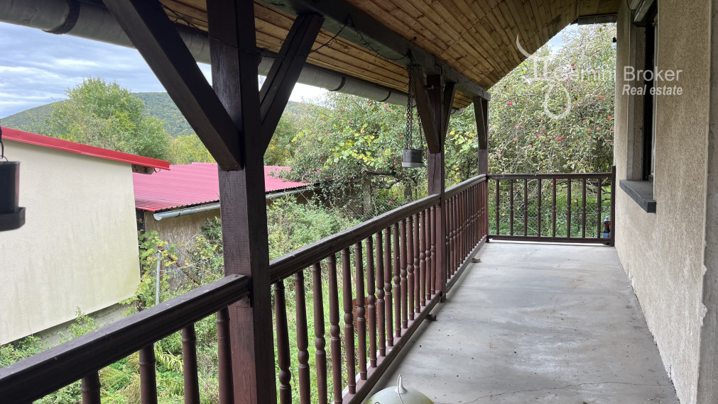 GEMINIBROKER Vám ponúka dom vo vynikajúcom stave v Perkupe - len 60km od Košíc